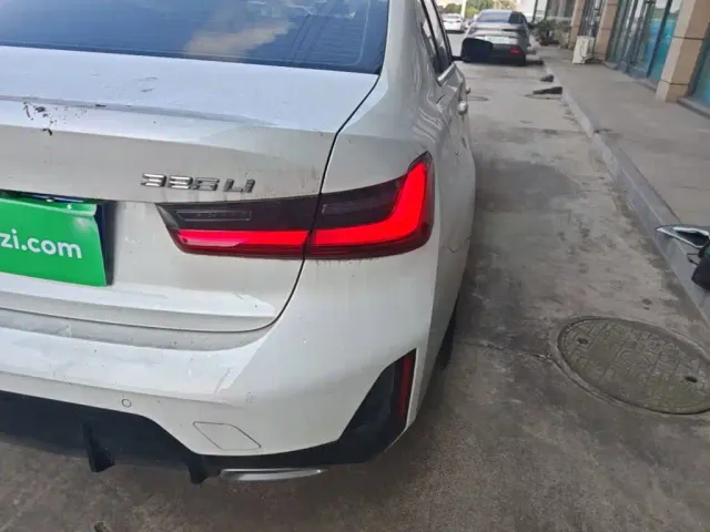 BMW 3 Series — Фото автомобиля 7