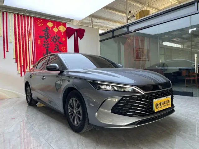 BYD Qin L — Фото автомобиля 4