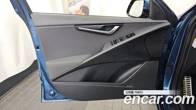 Kia Niro The All New Niro Signature — Фото автомобиля 19
