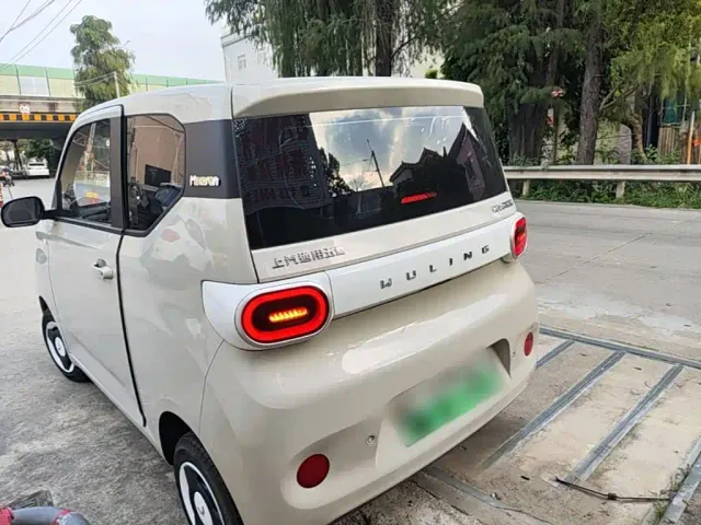 Wuling Hongguang Mini EV — Фото автомобиля 4
