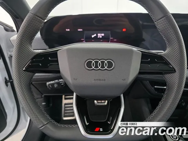 Audi A6 e-Tron — Фото автомобиля 11