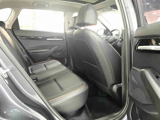 Kia Seltos — Фото автомобиля 8