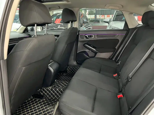 Honda Civic — Фото автомобиля 6