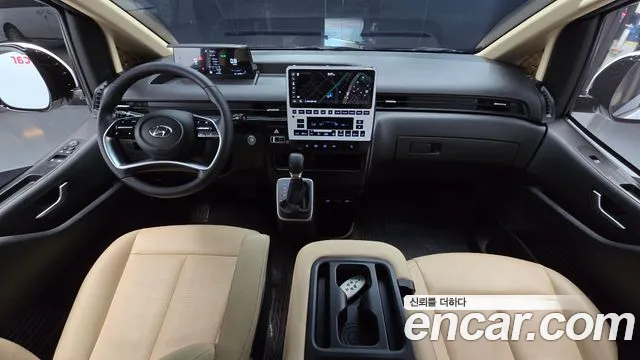 Hyundai Staria Staria 2WD автодом — Фото автомобиля 6