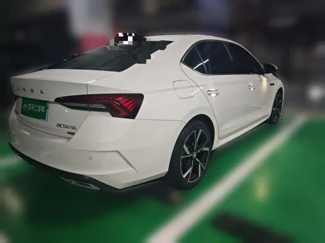 Skoda Octavia — Фото автомобиля 4