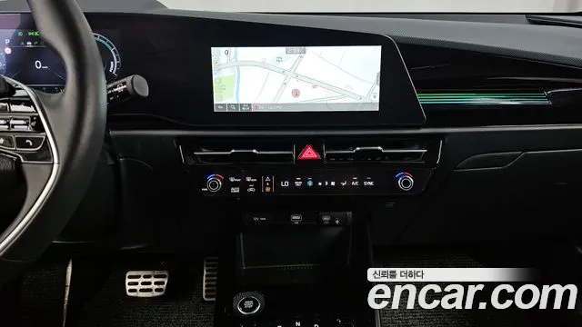 Kia Niro The All New Niro Signature — Фото автомобиля 15