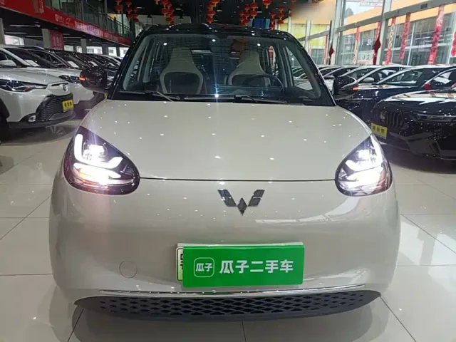 Wuling Bingo — Фото автомобиля 2