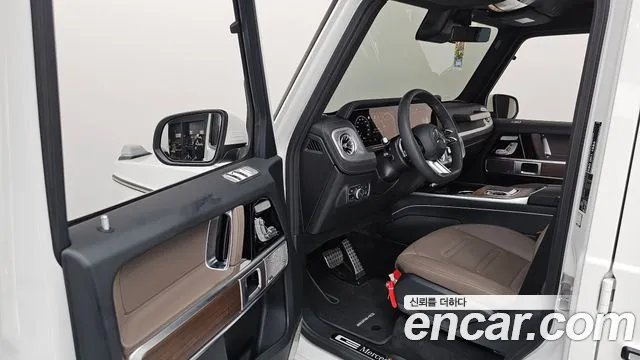 Mercedes-Benz G-Class — Фото автомобиля 9