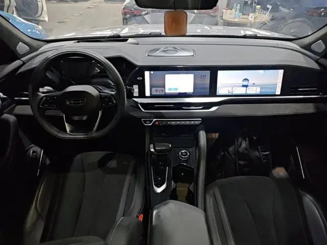 Geely Xingyue L — Фото автомобиля 9