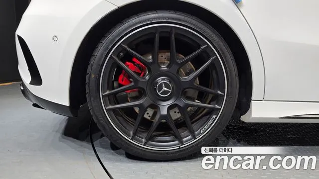 Mercedes-Benz A-Class W177 — Фото автомобиля 5