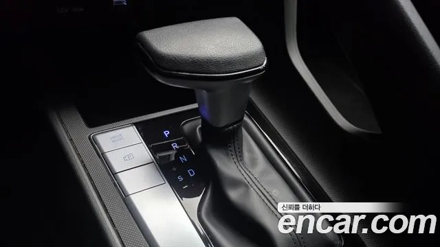 Hyundai AVANTE Avante (CN7) 1.6 LPi (Для проката) — Фото автомобиля 9
