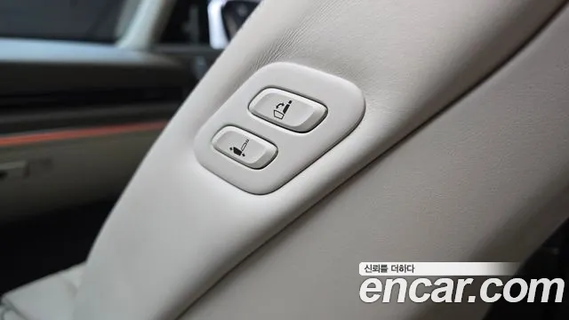 Genesis GV80 — Фото автомобиля 30