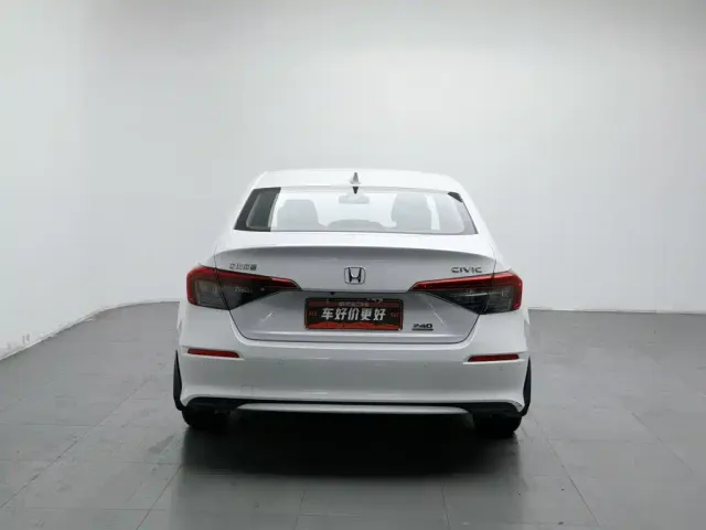 Honda Civic — Фото автомобиля 4
