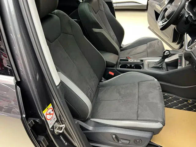 Audi Q3 — Фото автомобиля 7