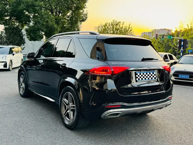 Mercedes-Benz GLE-Class — Фото автомобиля 15
