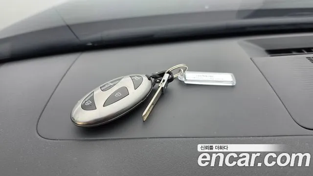 Hyundai Grandeur GN7 — Фото автомобиля 16