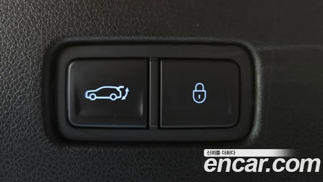 Genesis GV70 2.5T Бензин AWD — Фото автомобиля 17