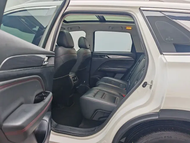 GAC Trumpchi GS4 PLUS — Фото автомобиля 17