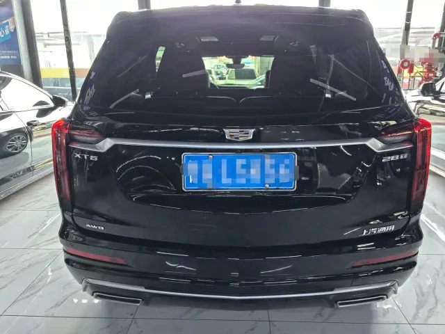 Cadillac XT6 — Фото автомобиля 5