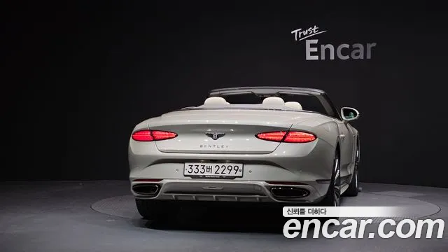 Bentley Continental — Фото автомобиля 4