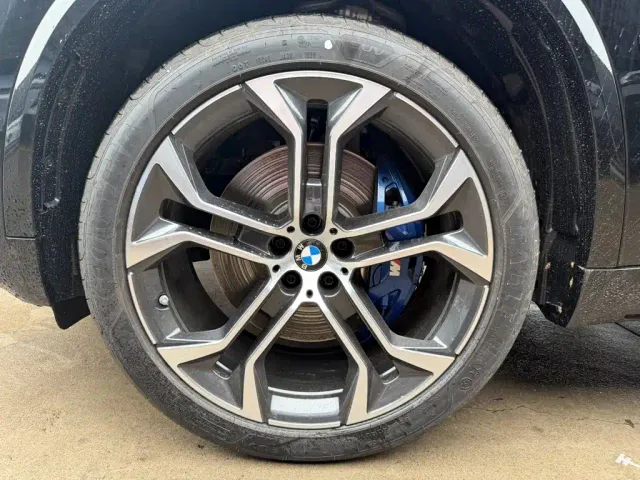 BMW X5 — Фото автомобиля 25