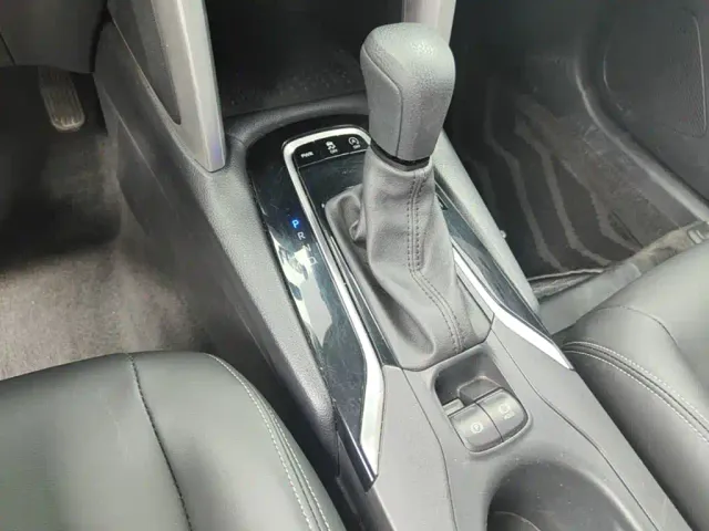 Toyota Corolla Cross — Фото автомобиля 13