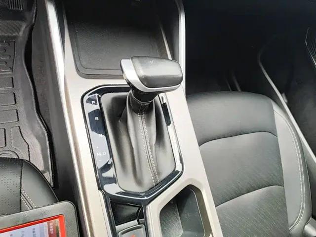 Geely Emgrand — Фото автомобиля 9