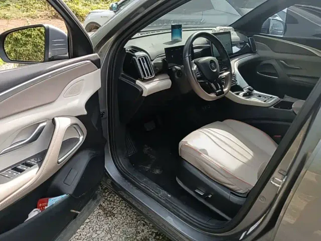 BYD Song Pro — Фото автомобиля 15