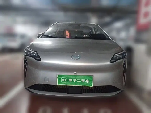 GAC Aion Y — Фото автомобиля 2