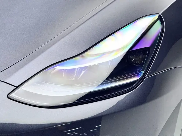 Tesla Model Y — Фото автомобиля 7