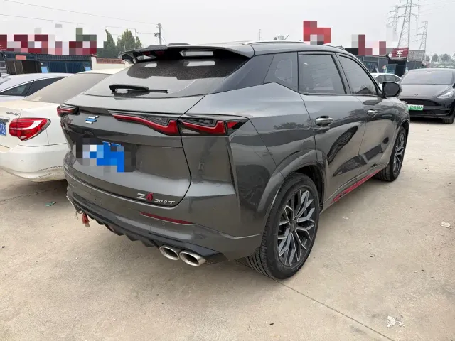 Changan Z6 — Фото автомобиля 9