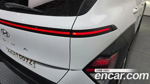 Hyundai Kona SX2 — Фото автомобиля 8
