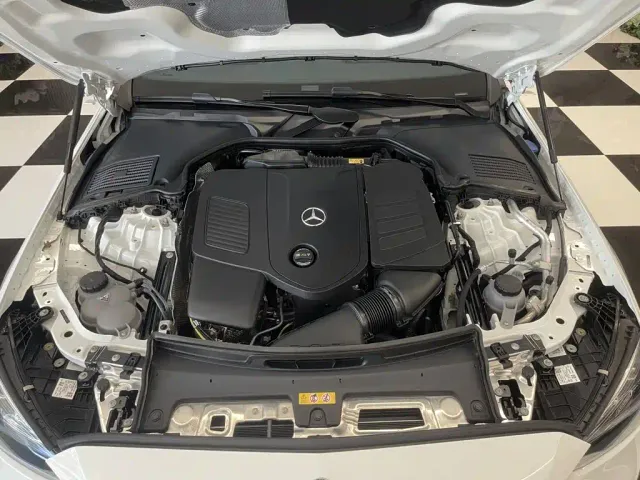 Mercedes-Benz C-Class — Фото автомобиля 12