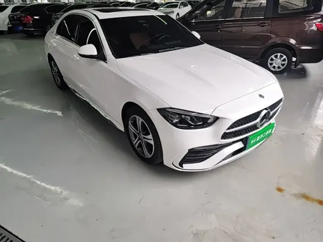 Mercedes-Benz Mercedes-Benz C-Class 2022 Facelift C 200 L Sport — Фото автомобиля 3