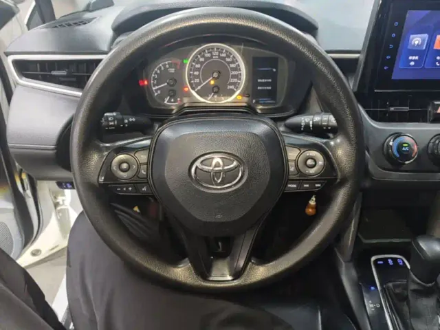 Toyota Corolla Cross — Фото автомобиля 10