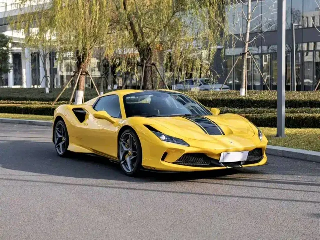 Ferrari F8 — Фото автомобиля 3