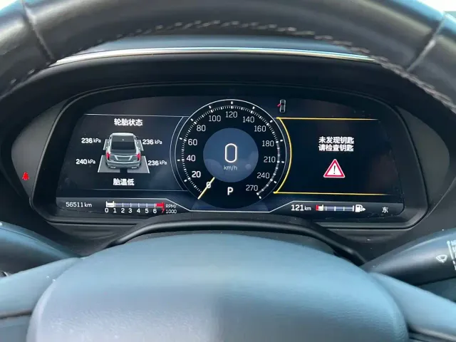 Cadillac CT5 — Фото автомобиля 14