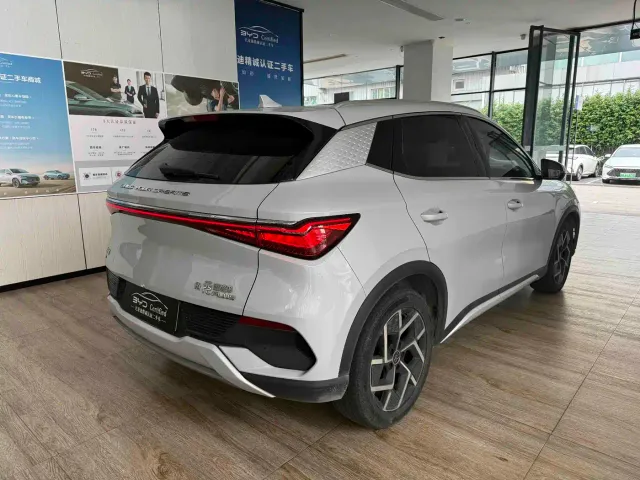 BYD Yuan PLUS — Фото автомобиля 5