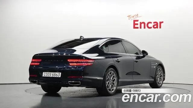 Genesis G80 Бензин 2.5 турбо AWD — Фото автомобиля 2