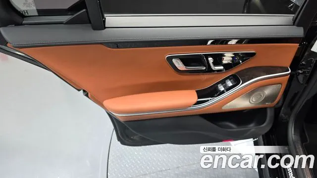 Mercedes-Benz S-Class W223 — Фото автомобиля 14
