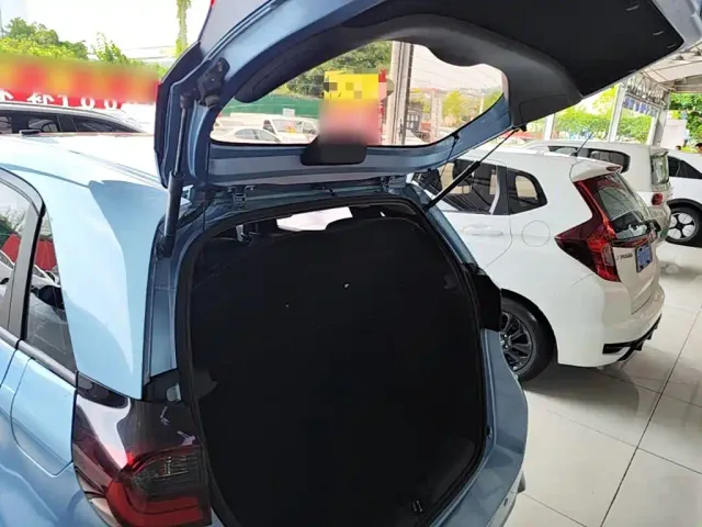 Honda Fit — Фото автомобиля 18
