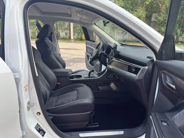 Haval H6 — Фото автомобиля 12