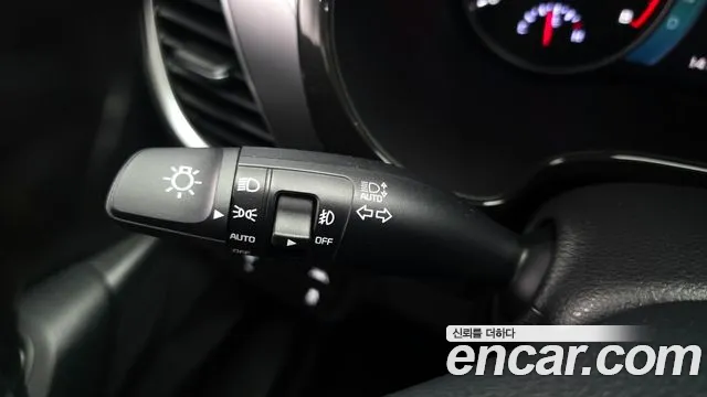 Kia Seltos Seltos Бензин 1.6 турбо 2WD — Фото автомобиля 18