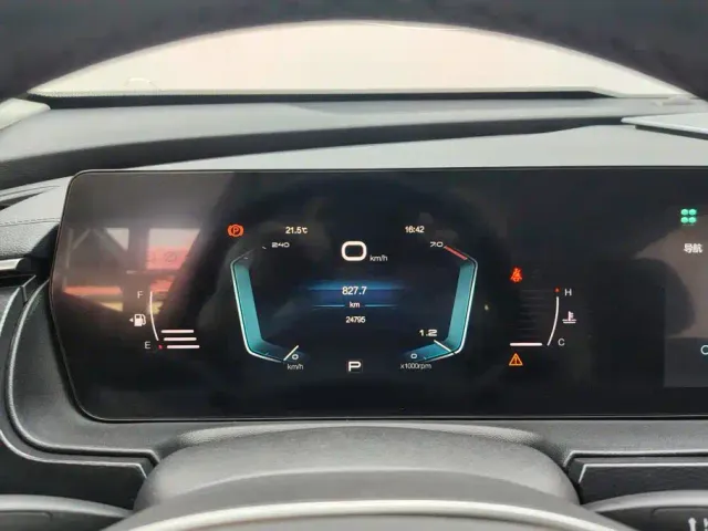 BAIC X7 — Фото автомобиля 14