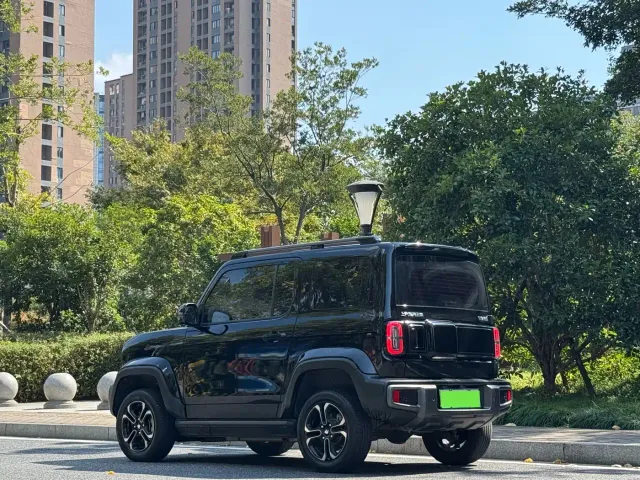 Baojun Yep — Фото автомобиля 8