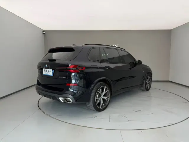 BMW X5 — Фото автомобиля 13