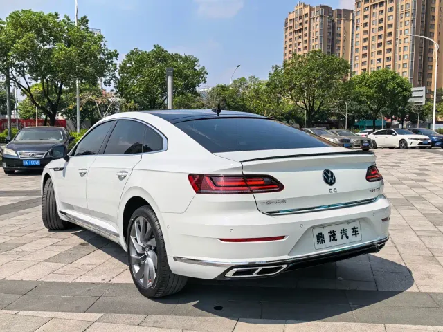 Volkswagen CC — Фото автомобиля 6