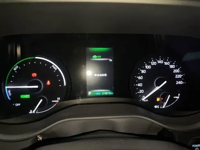 Toyota Granvia — Фото автомобиля 11
