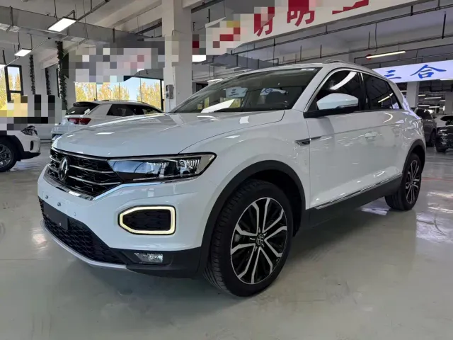 Фотография автомобиля — Volkswagen T-Roc