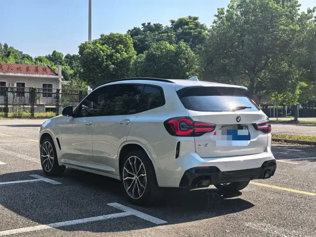 BMW BMW X3 2023 xDrive30i Leading M Night Package — Фото автомобиля 26